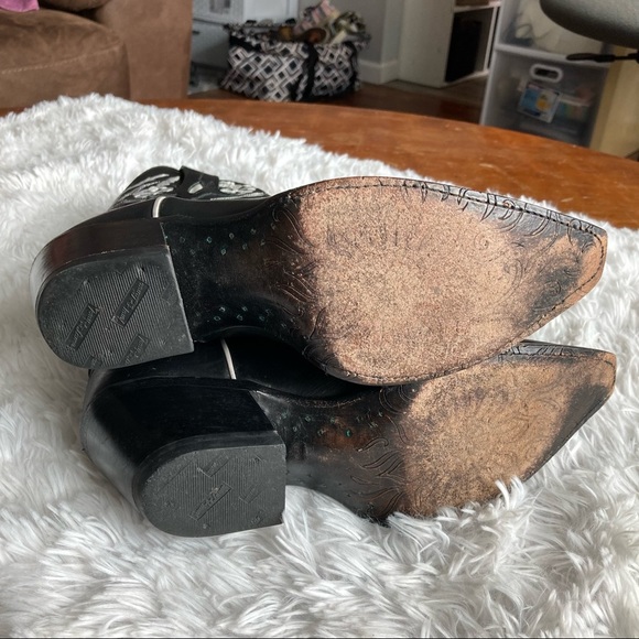 Tony Lama Black and White Leather Western Boots - Picture 3 of 7